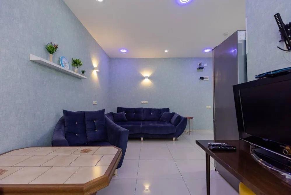 Bubukin Apartment Batumi Exterior photo