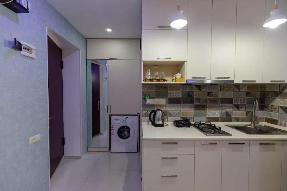 Bubukin Apartment Batumi Exterior photo