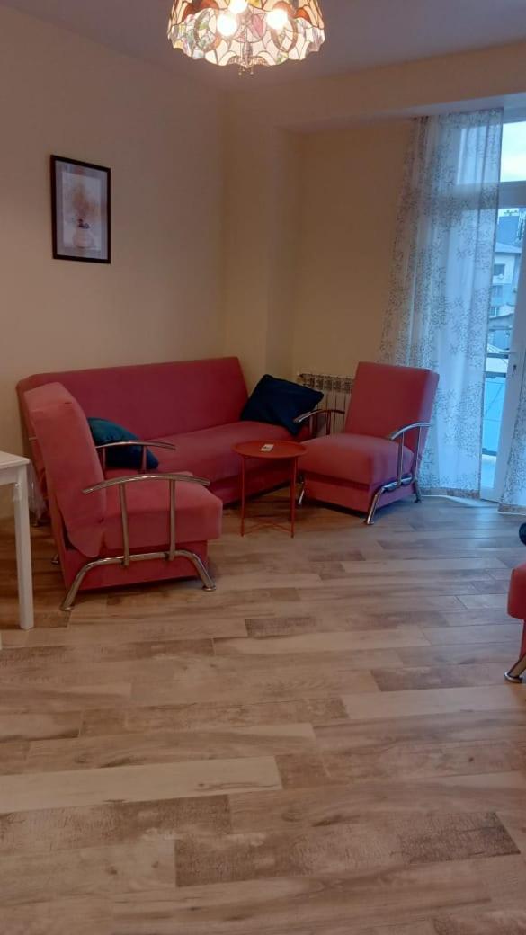 Bubukin Apartment Batumi Exterior photo